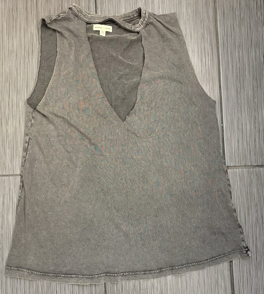 Silence + Noise Dark Gray Low Cut V-Neck Tank Top Women's Size Large Grunge